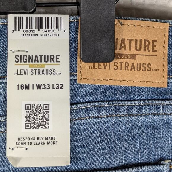 Levi’s Signature Gold 35x32 Totally Shaping Bootcut Jeans Mid Rise Stretch Denim - Picture 4 of 7